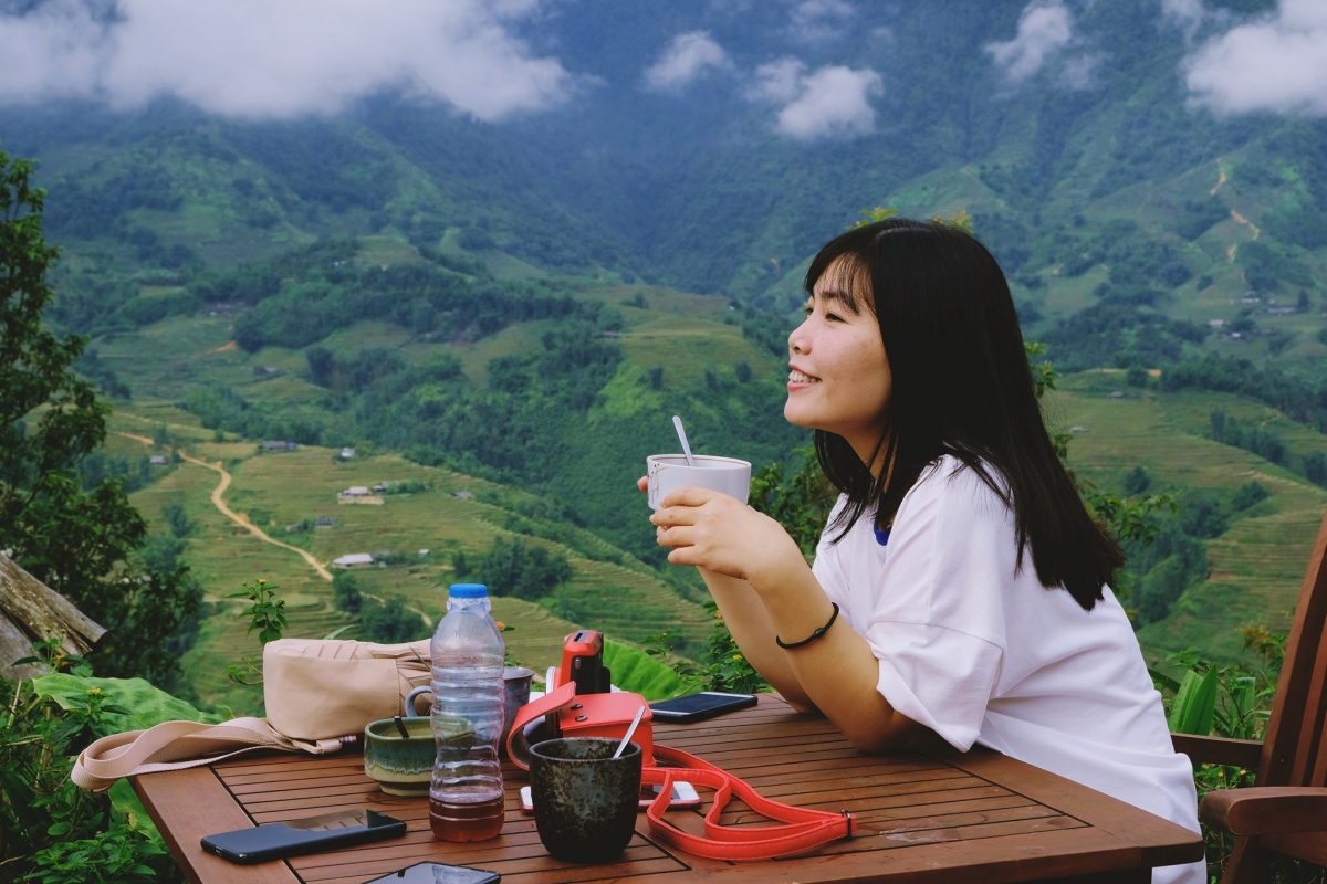 Biên kịch “Về nhà đi con”: “Không phải cứ kết hôn là có hạnh phúc”